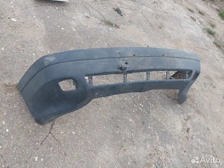 Бампер передний Audi 80 B3 Ауди 80 б3