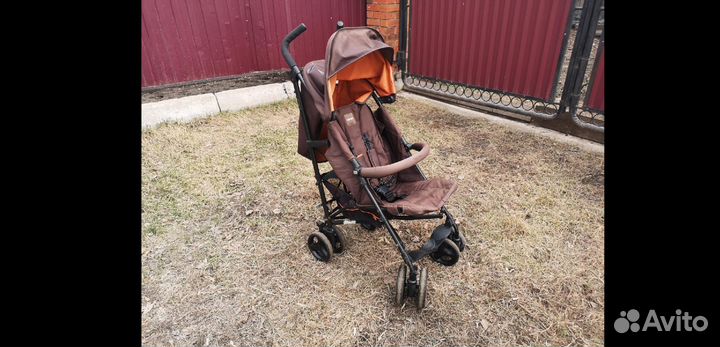 Прогулочная коляска трость Inglesina Trip