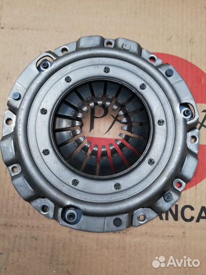 Корзина сцепления Mazda 3 L30116410A / MZC647