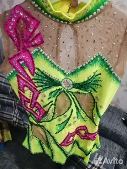 Купальник для художественной гимнастики