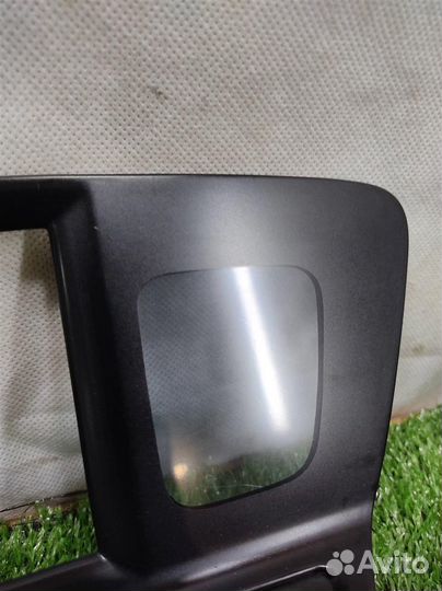 Рамка дисплея Subaru Tribeca WX 2006