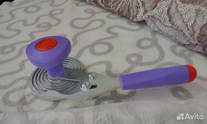 Закаточная машинка новая