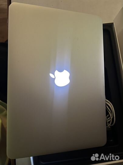 Apple Macbook Air 2017 i5 8gb