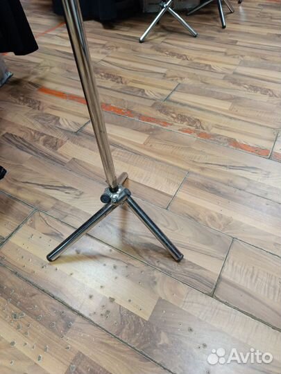 Подставка для цветов разборная металлическая