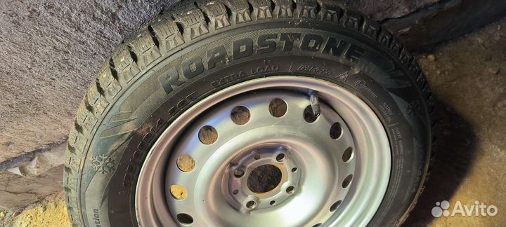 Roadstone Winguard Spike 175/65 R14 86