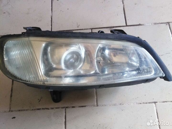 Фара правая opel omega b 1999-2003