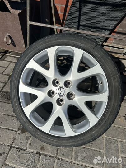 Летняя резина R18 на дисках Mazda