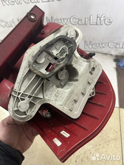 Skoda Yeti правый фонарь 2012