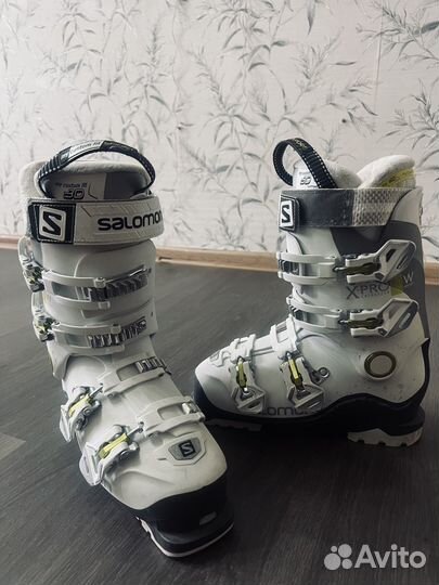 Продам горнолыжные ботинки Salomon