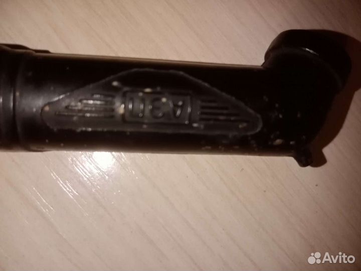 Манометр для измерения давления в шинах