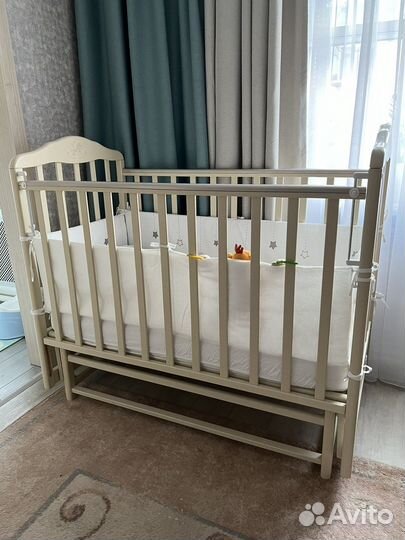 Кровать + комод с пеленальным столиком