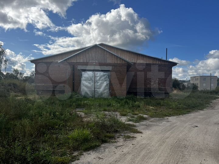 Здание, 770 м²