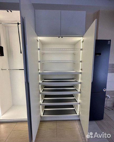 Шкаф по индивидуальному заказу платяной