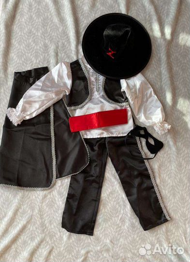 Новогодний костюм для мальчика