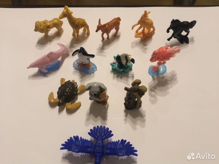 Игрушки kinder natoons 2022