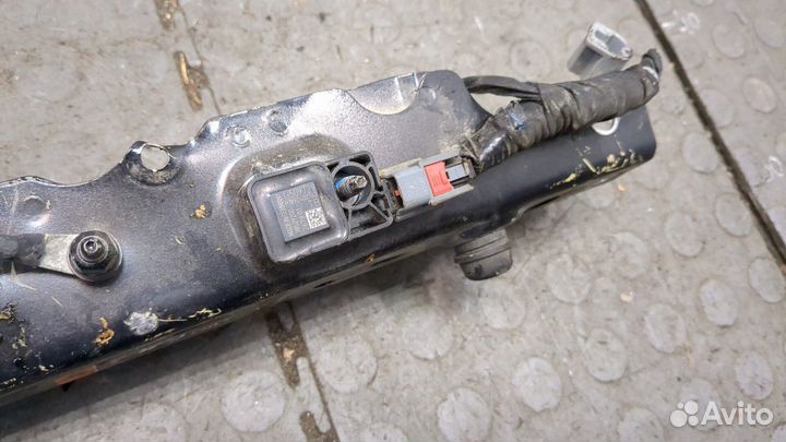 Рамка капота Chevrolet Malibu 2018, 2019