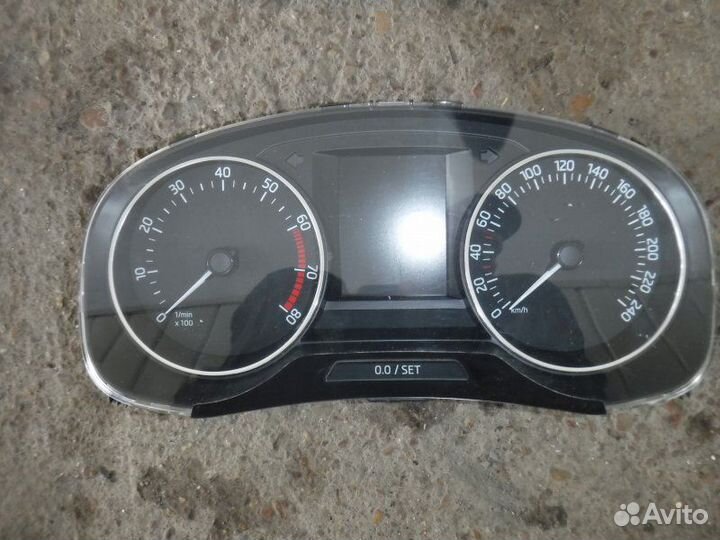 Щиток приборов Skoda Rapid cwvb 2015