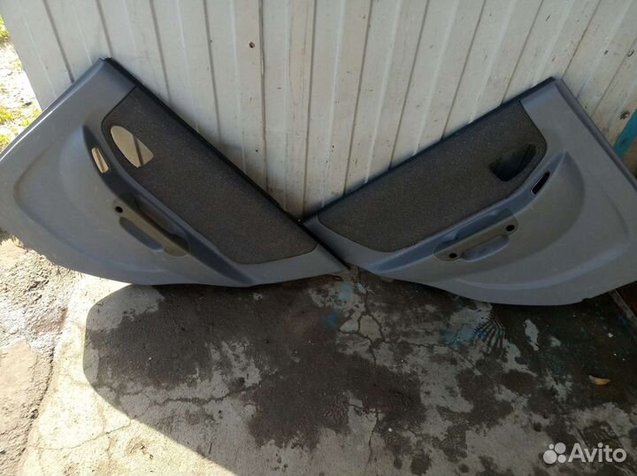 Обшивки дверей hyundai accent