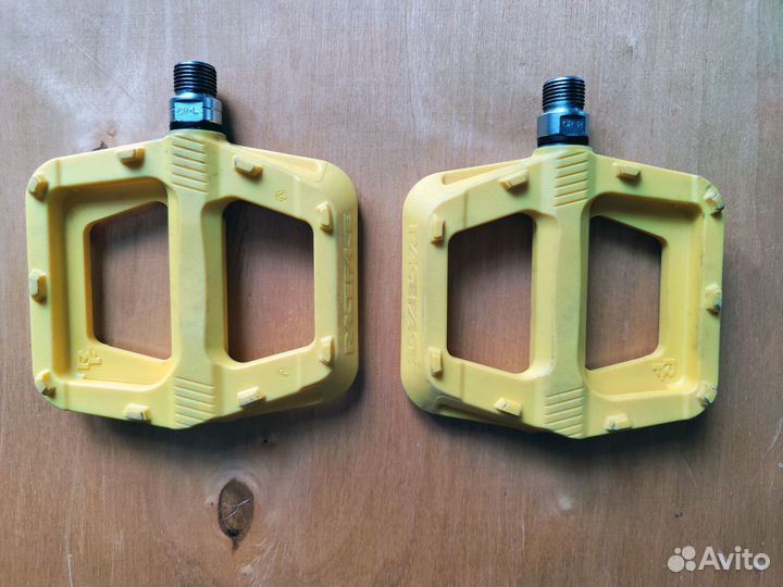 Педали RaceFace Ride yellow б\у