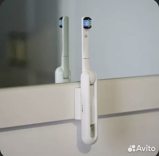 Ультразвуковая зубная щетка UTC600 от uToothCare