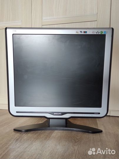 Монитор Philips