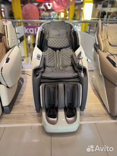 Массажное кресло Casada Skyliner 2