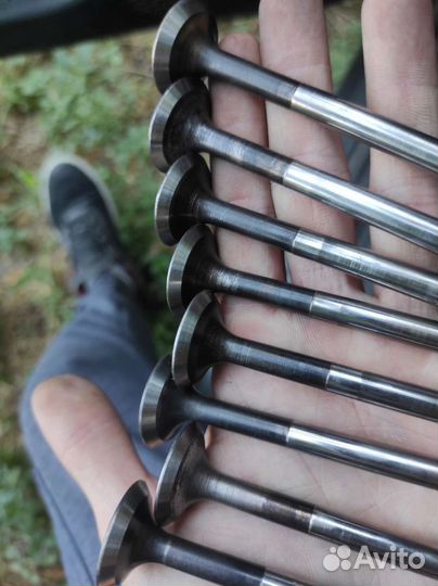 Комплект клапанов выпускных 2112