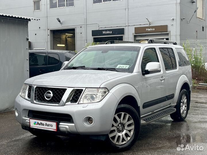 Nissan Pathfinder 2.5 AT, 2011, 205 000 км