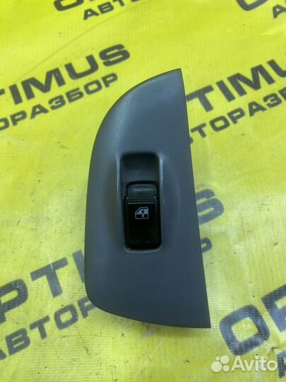 Кнопка стеклоподъемника зад прав Hyundai Elantra X