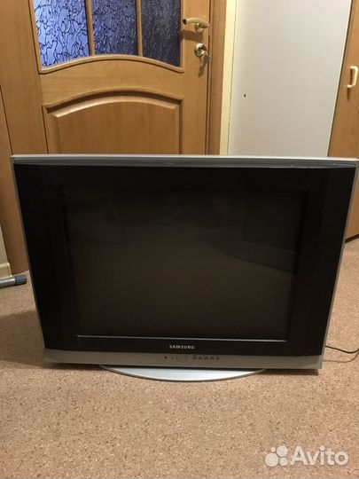 Телевизор samsung