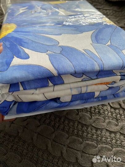 Постельное белье 1.5 спальное новое