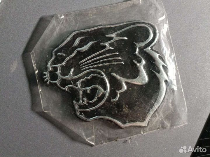 Эмблема стикер наклейка тигр для авто