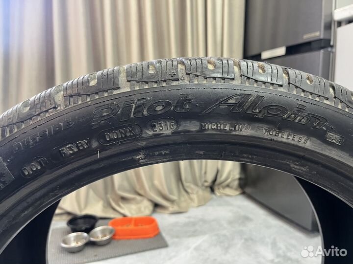 Michelin Pilot Alpin PA4 255/40 R19