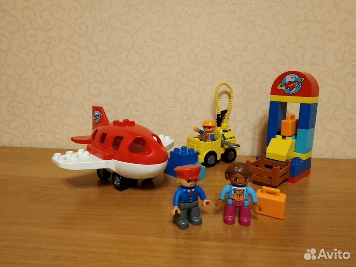 Lego duplo самолет