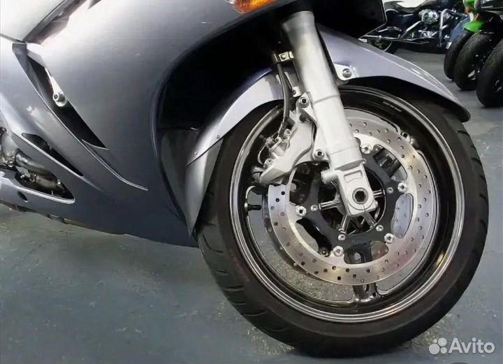 Удлинитель переднего крыла Yamaha FJR1300 01-05
