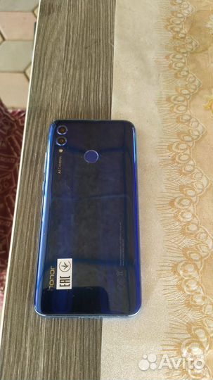 Телефон Huawei