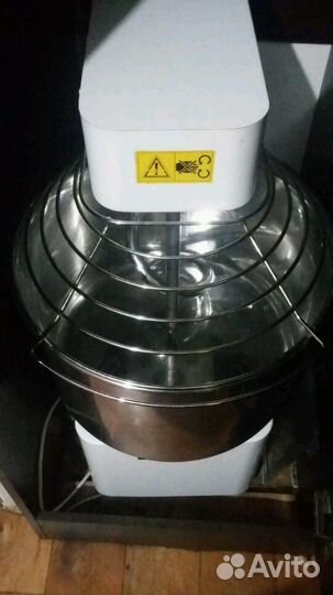 Тестомес в отличном состоянии