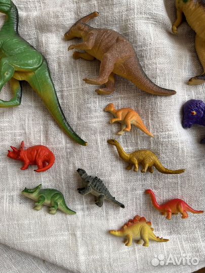 Игрушки динозавры