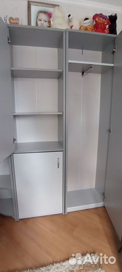 Шкаф распашной