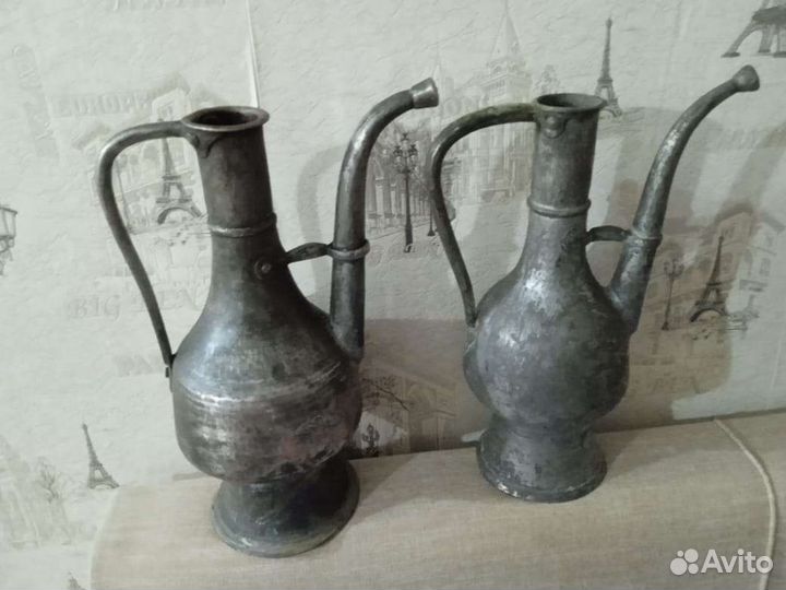 Старинные кувшины