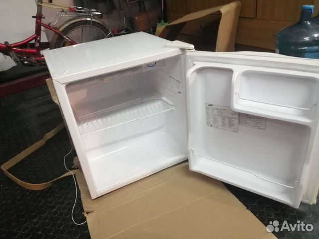 Мини холодильник Samsung купить в Пскове  объявление продам