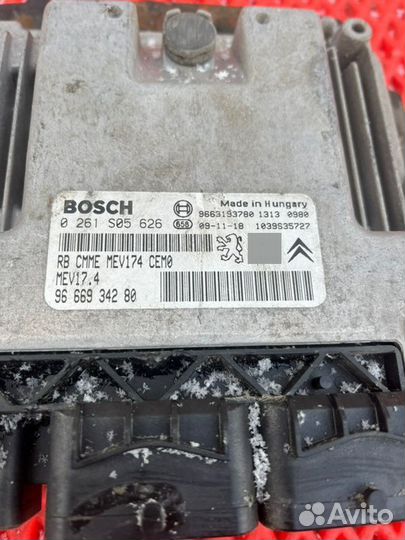 Блок управления двигателем Peugeot 308 1.6 2009