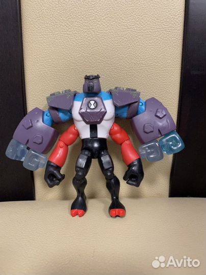 Фигурки Бен 10