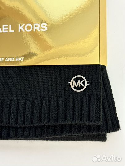 Комплект шапка и шарф женские