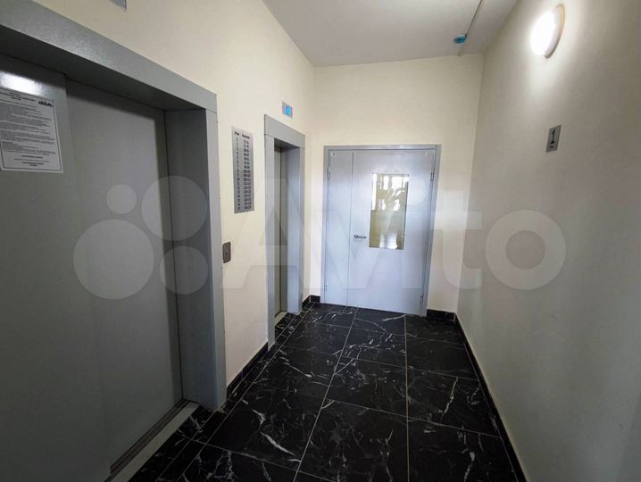 2-к. квартира, 61,1 м², 8/17 эт.