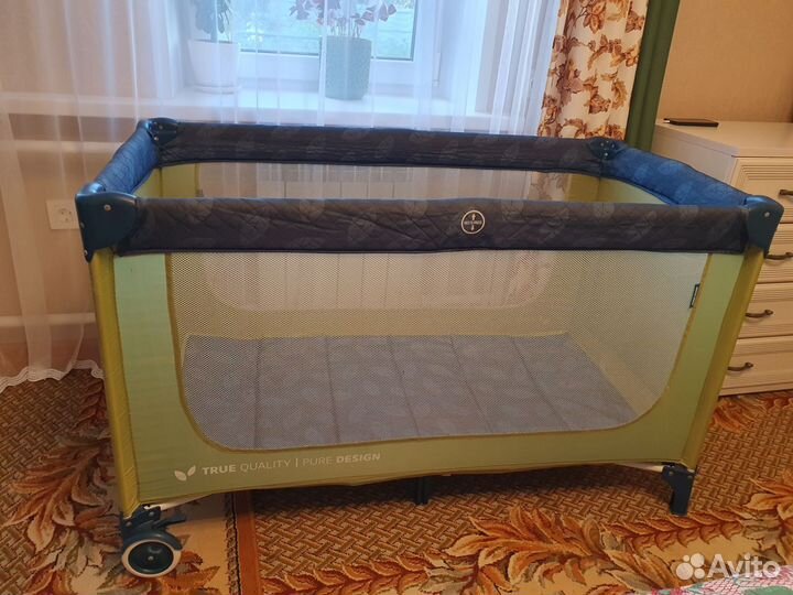 Детская кровать манеж