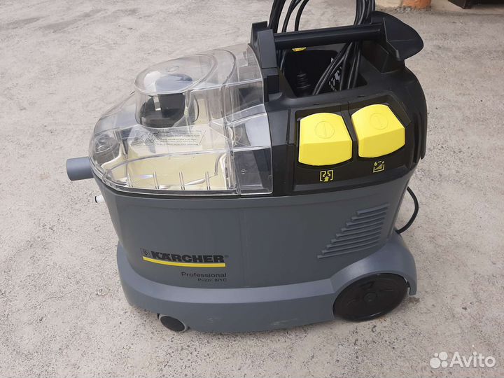 Моющий пылесос Karcher puzzi 8 1