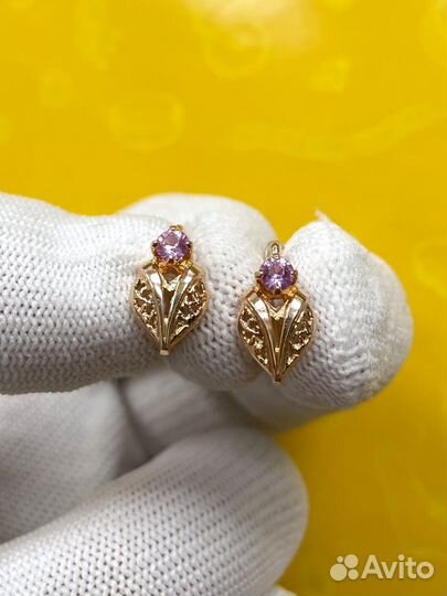 Золотые серьги 585 пробы