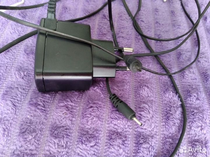 Зарядное устройство Наушники Телефон