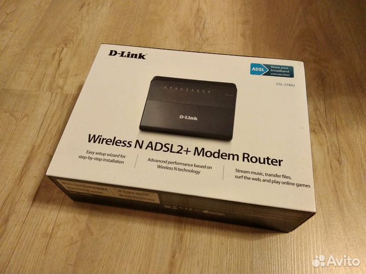 Роутер D-Link DSL-2740U
